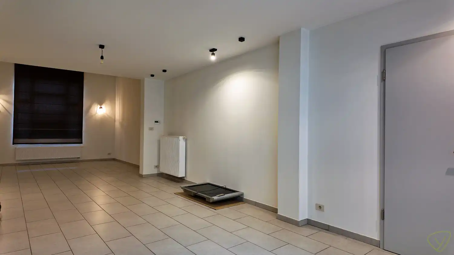 Gezellig duplex appartement nabij het station van Eeklo! foto 4
