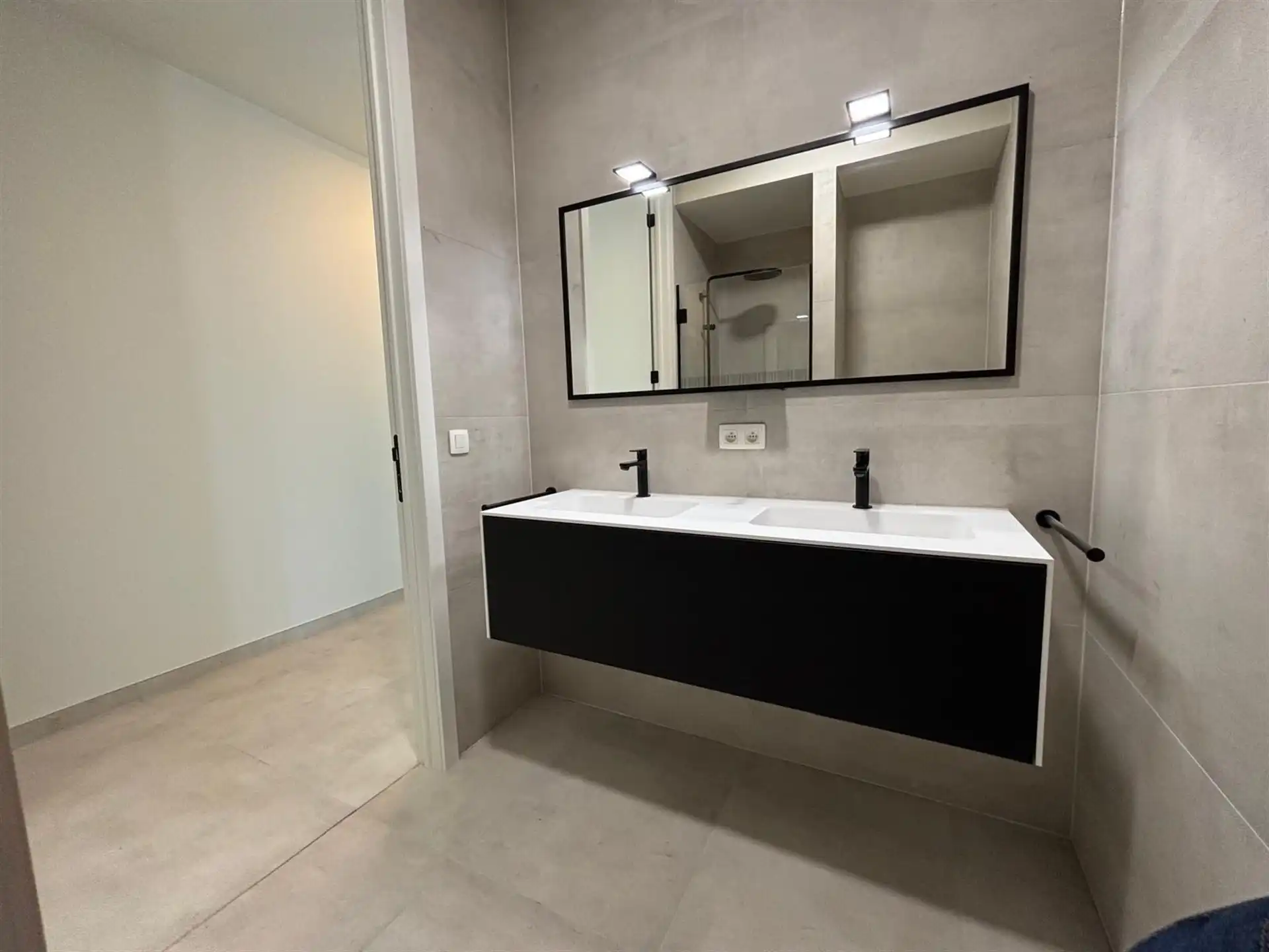 Exclusief wonen | ruim appartement met uitzonderlijk terras foto 23