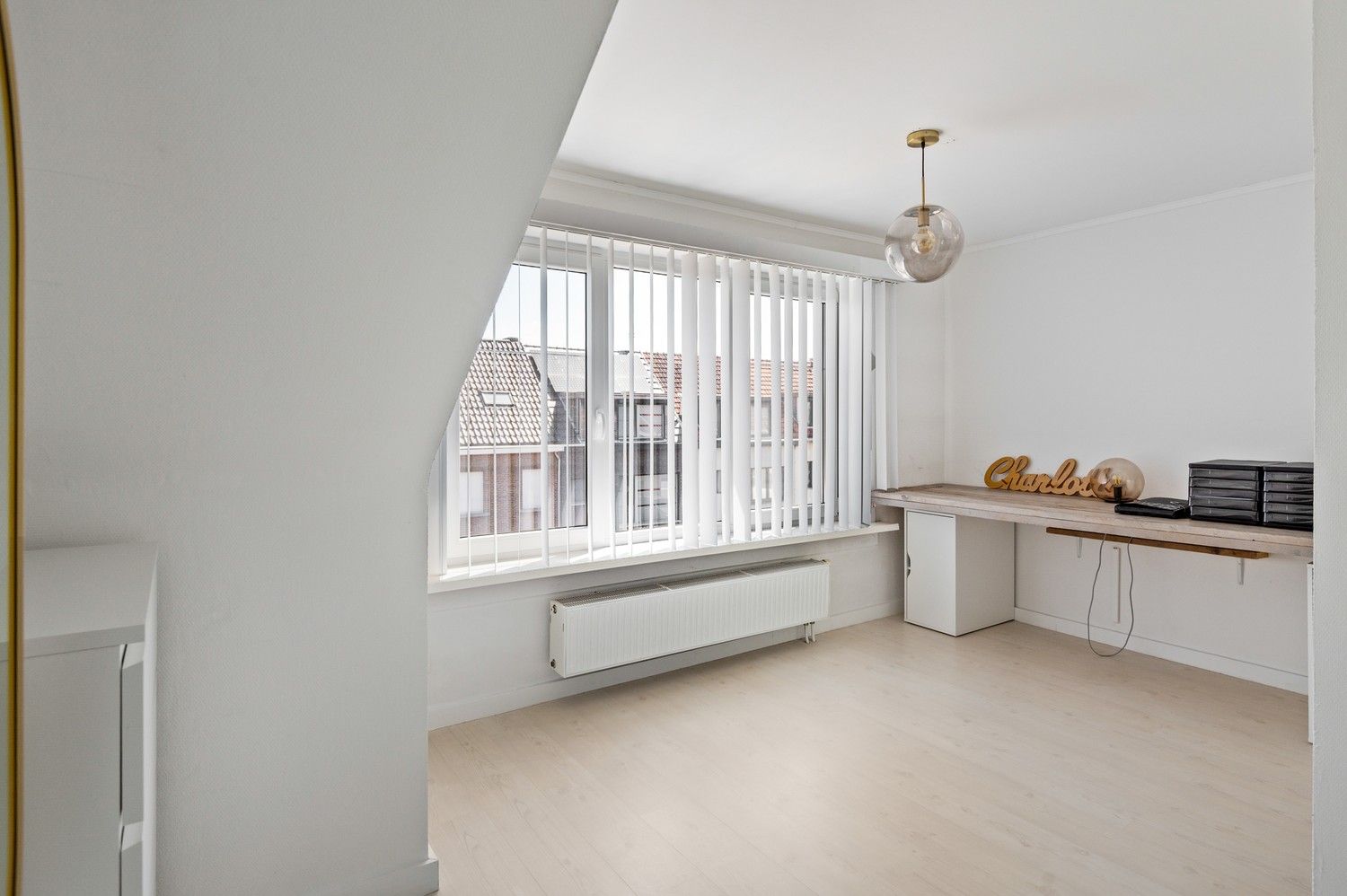 Instapklare duplex met 2 slaapkamers en terras op toplocatie in Schoten! foto 12