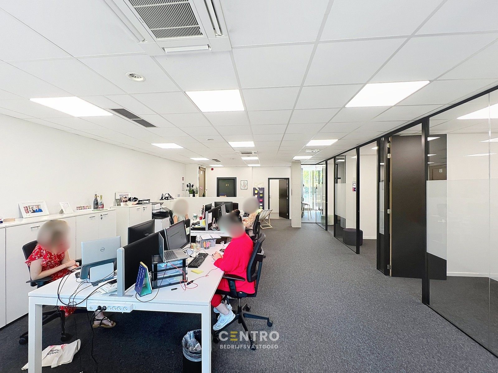 Instapklare kantoorruimte 175 m² TE HUUR in prestigieus D-One gebouw – Kortrijk. foto 10