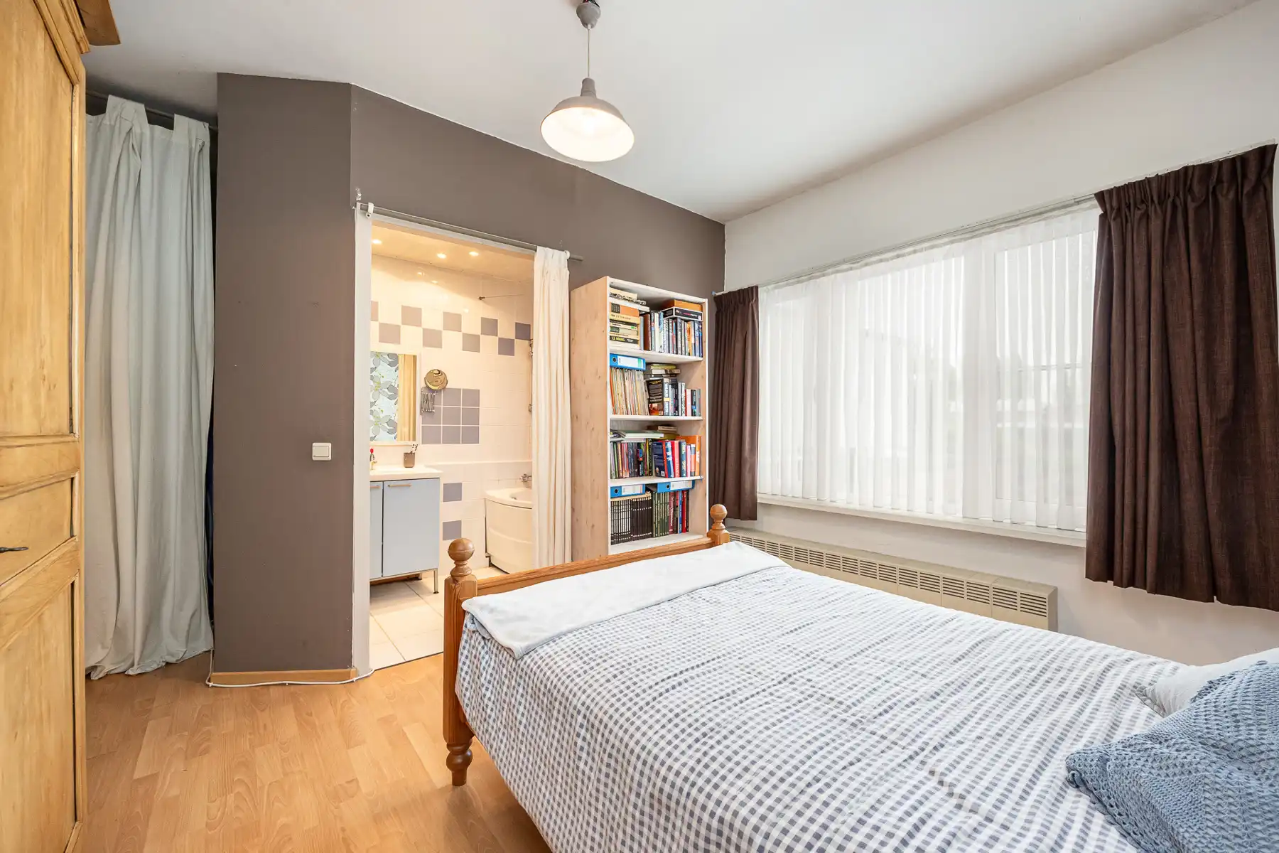 Instapklare gezinswoning met 4 slp, 2 badk en zonnige tuin foto 19