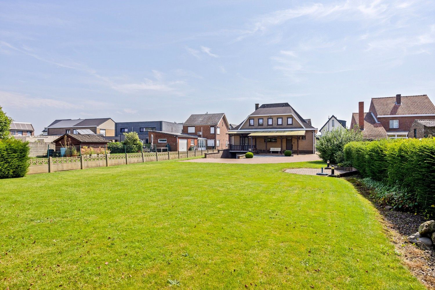 Vrijstaande woning op een ruim perceel in Uikhoven/Maasmechelen foto 36