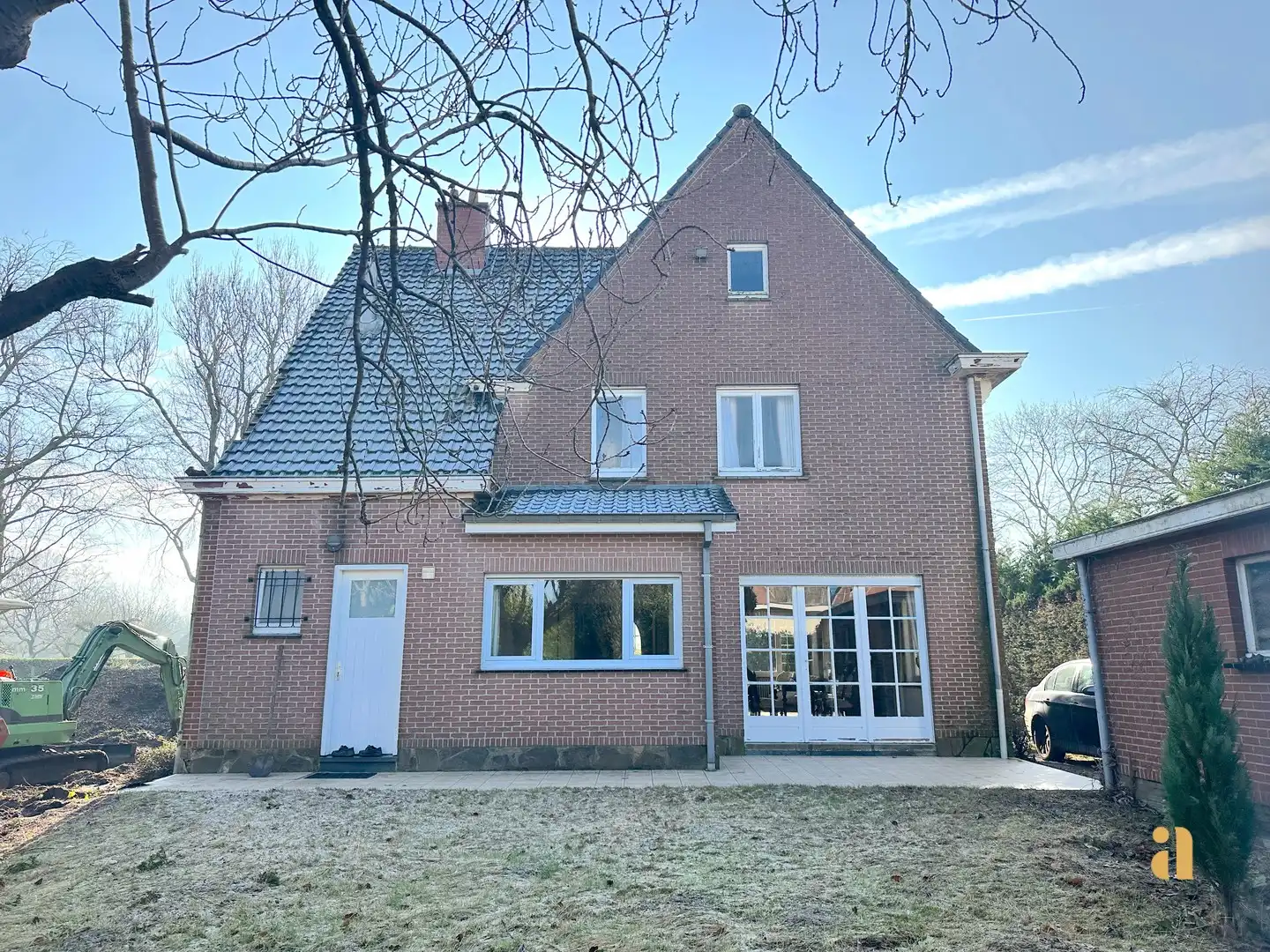 Lichtrijke open bebouwing met charme en groeikansen foto 32