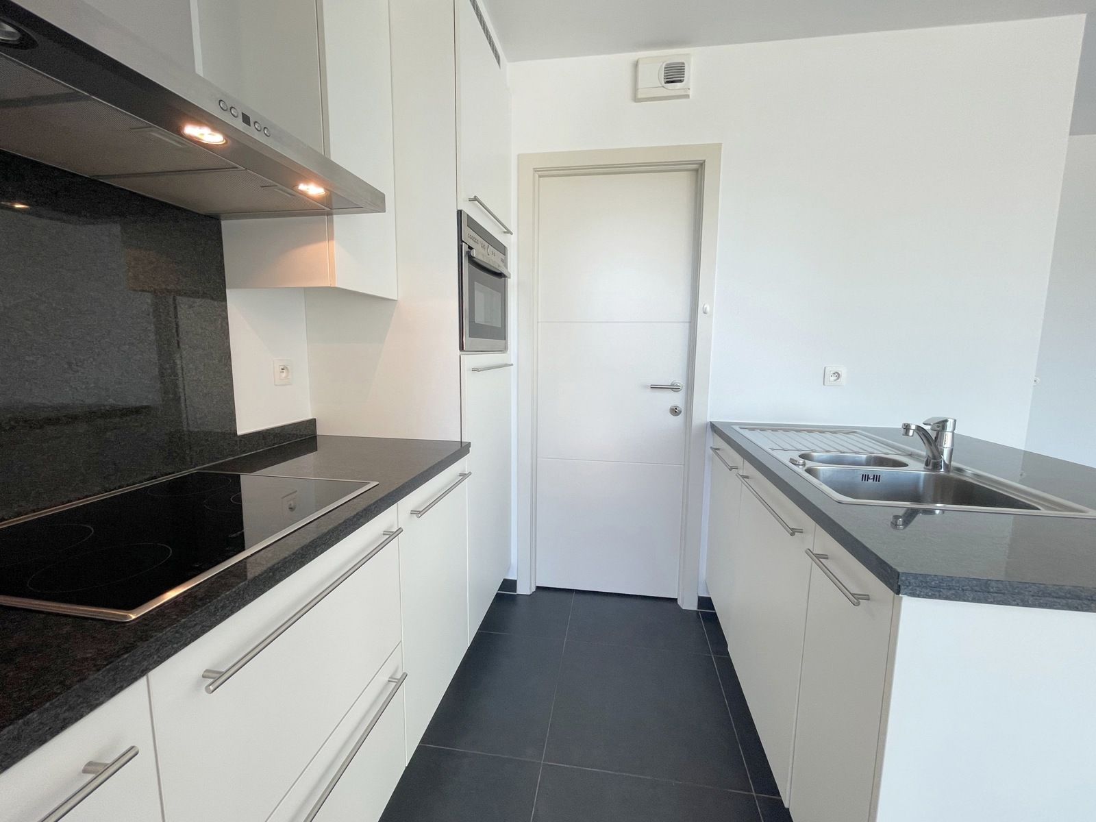 Appartement te huur foto 10