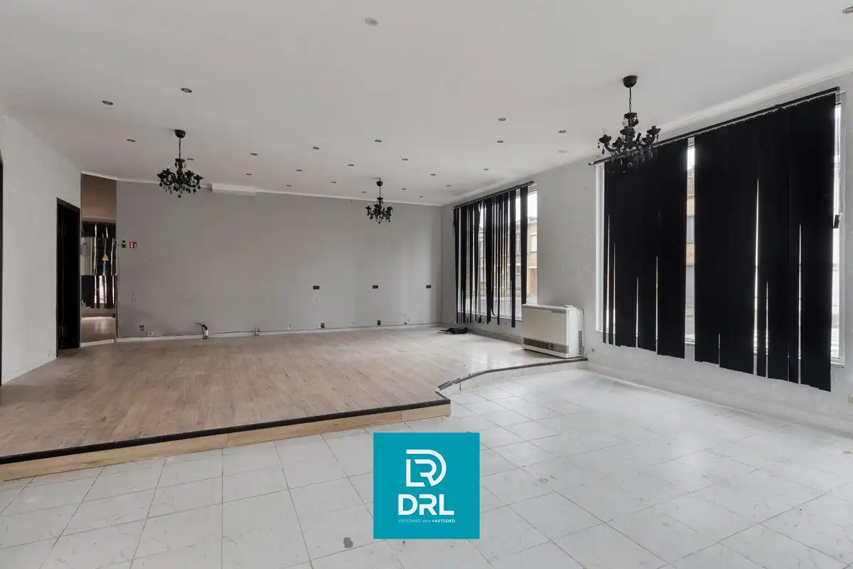 HANDELSHUIS met 2 APPARTEMENTEN te OOSTENDE foto 4