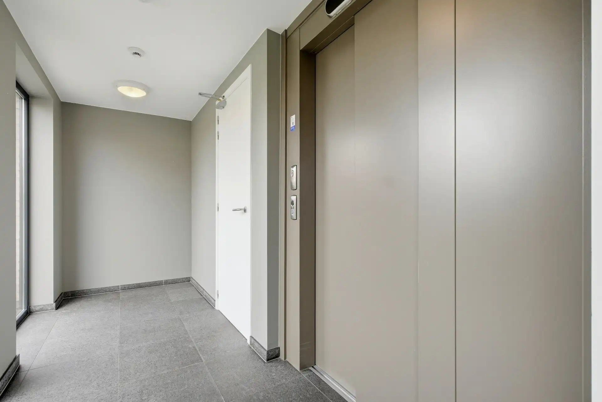 Modern en energiezuinig appartement op rustige locatie in doodlopende straat te Hamme foto 21