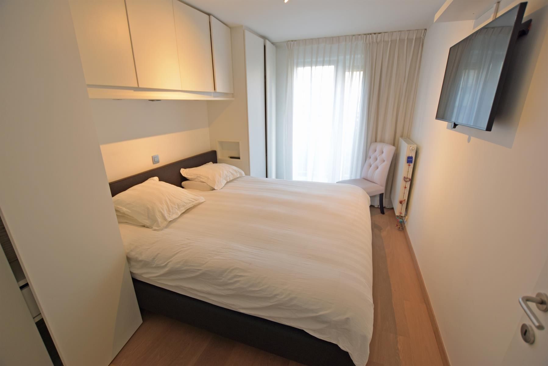 Mooi gemeubeld appartement op een rustige ligging, op wandelafstand van de Lippenslaan foto 7