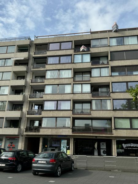 Appartement met 3 slaapkamers en 3 terrassen tegenover Shopping1 foto 20