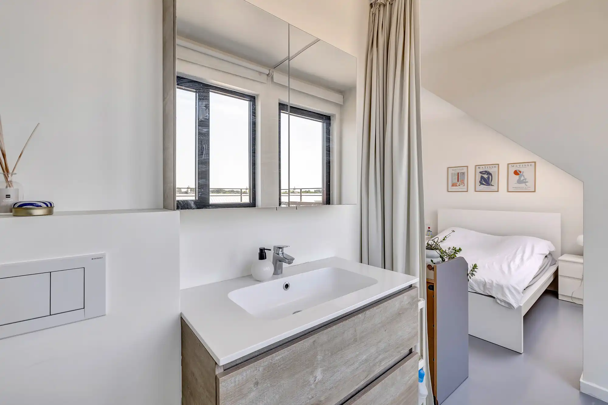 Gerenoveerd penthouse met 2 ruime terrassen in centrum foto 14