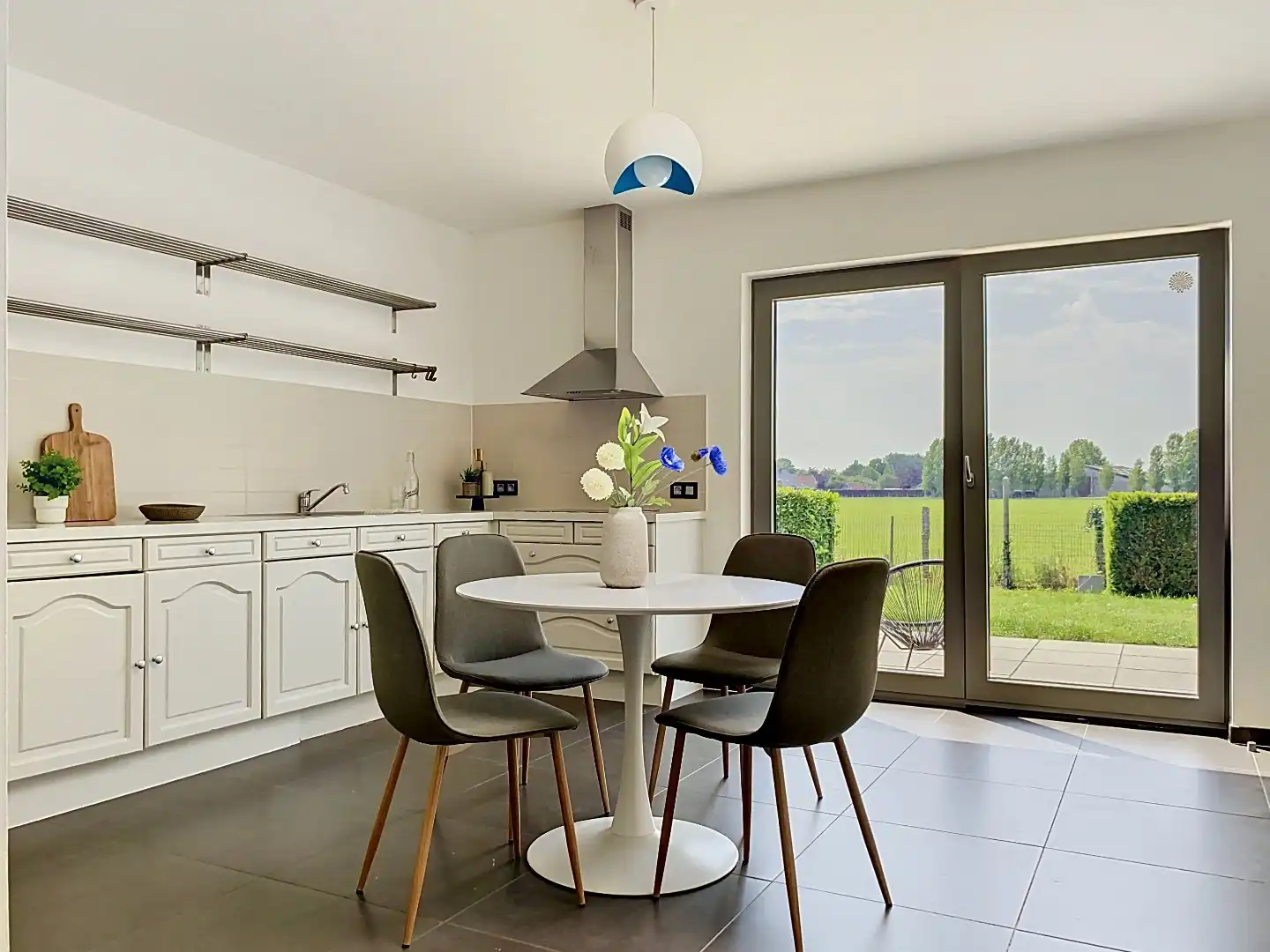 Instapklare gezinswoning met open zicht en mooie tuin, perceel 539 m², Torhout foto 12