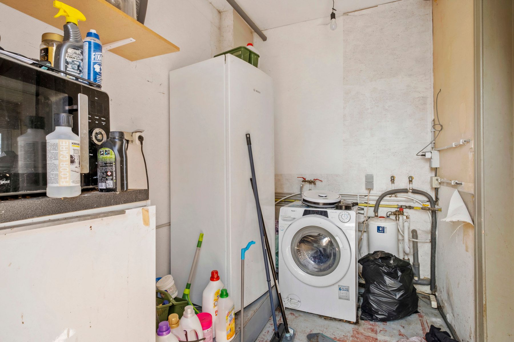 Gezinswoning met drie kamers en zongerichte tuin te Gistel. foto 8