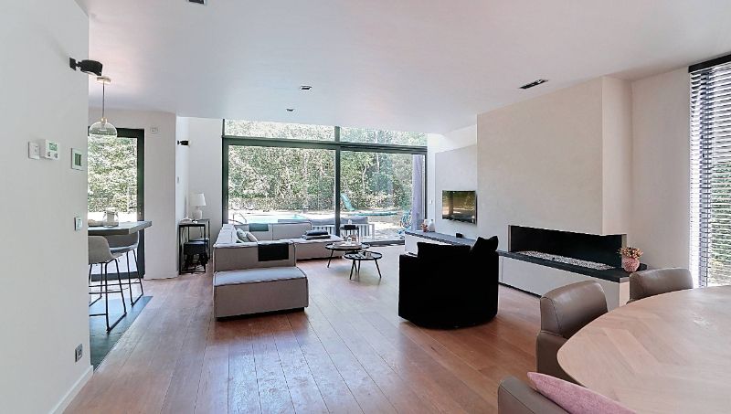 Moderne villa van 230m² op 14a08ca met openluchtzwembad foto 26