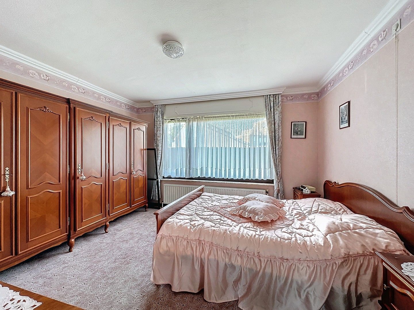 Goed onderhouden villa-bungalow in het hartje van Oostduinkerke-dorp. foto 6