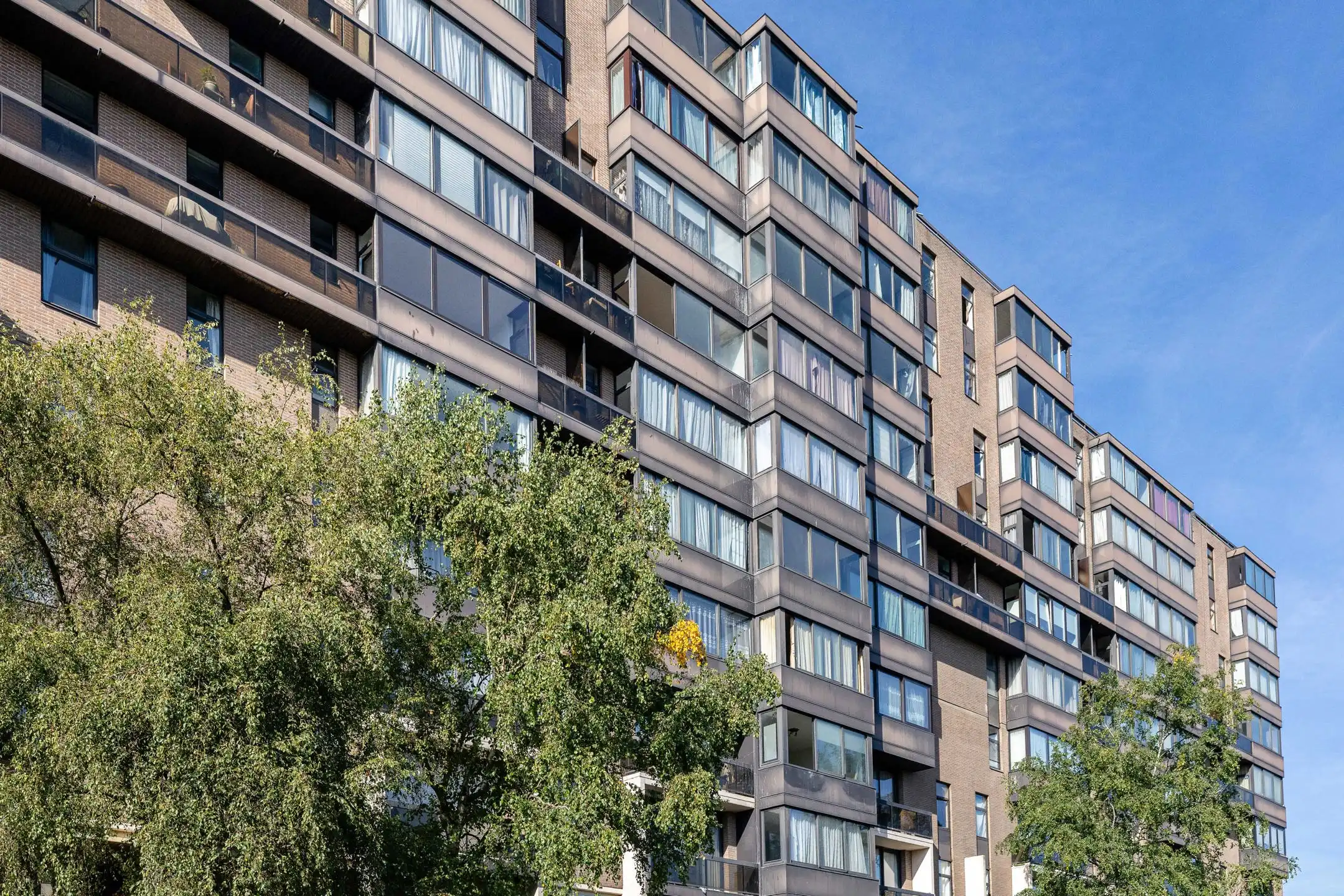 Mooi 1-slaapkamerappartement met overdekte parkeerplaats inbegrepen foto 12