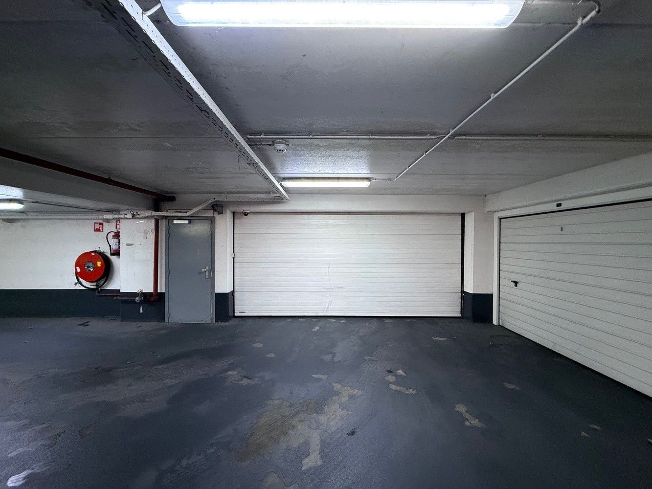 Garage te huur foto 3