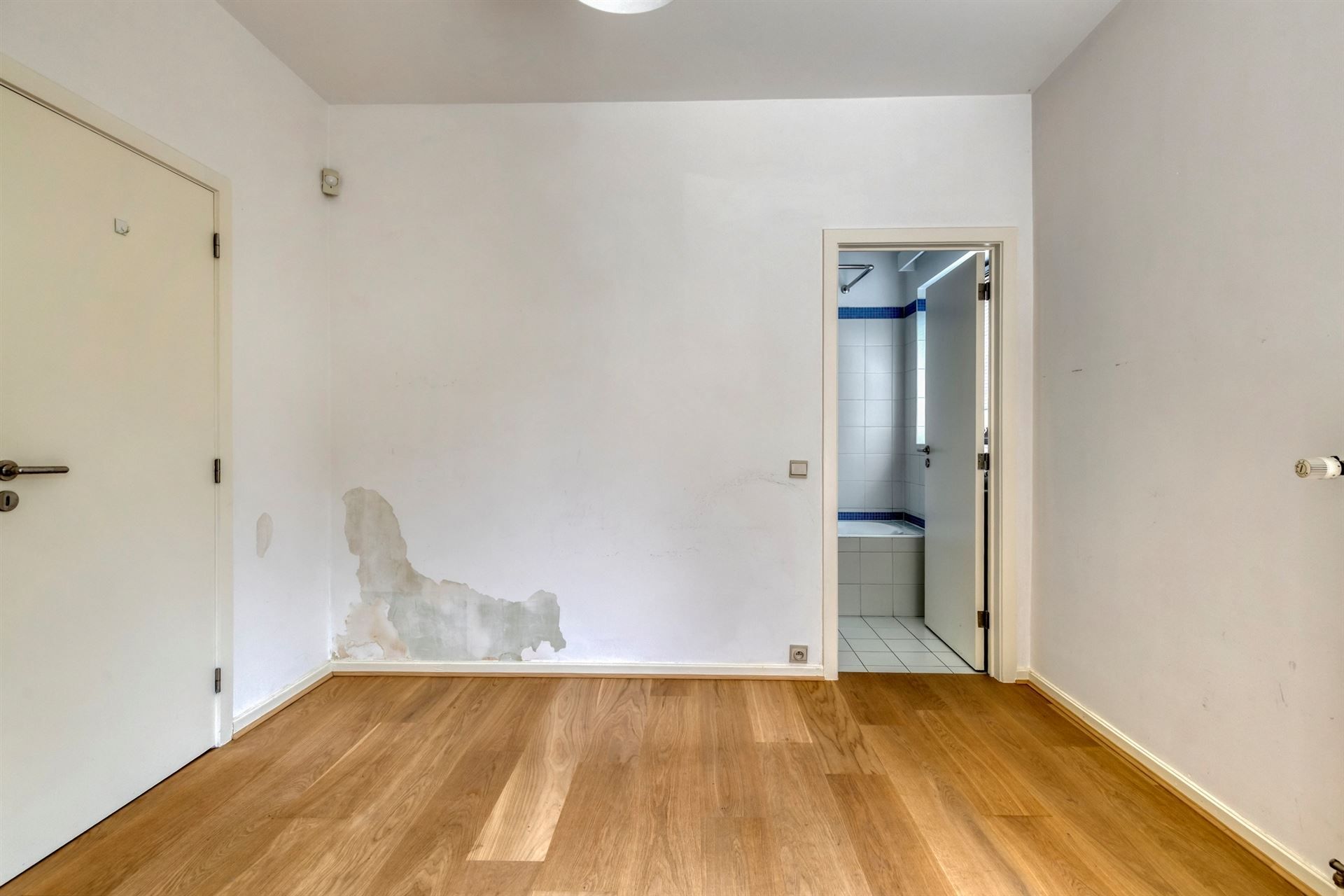Exclusief gelegen villa-appartement in Ukkel, te Fort Jaco foto 16