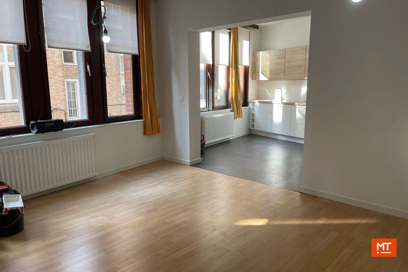 Instapklaar appartement met 1 slaapkamer te Ieper foto 5