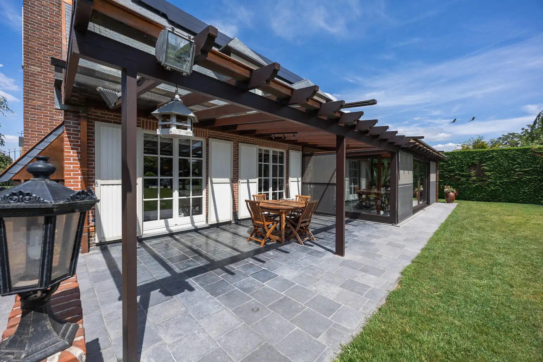 Rustig gelegen, charmante villa met riante tuin en zwembad foto 9