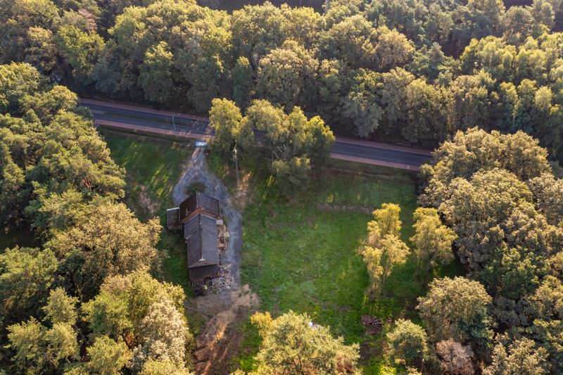 Uniek gelegen bouwgrond op 1,8 ha foto 6