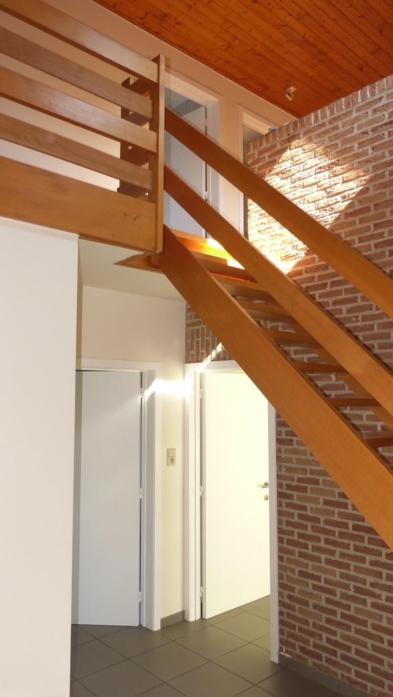 Alleenstaande woning met garage en tuin - rustige ligging foto 14