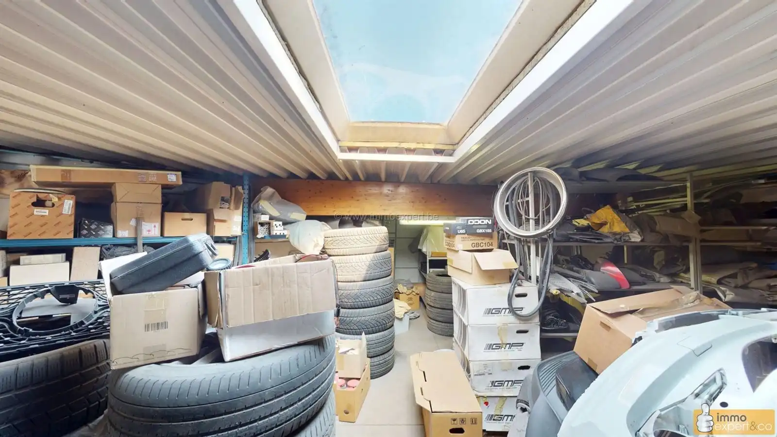 ROOSDAAL : Goed gelegen en volledig uitgeruste werkplaats / carrosserie bedrijf foto 18