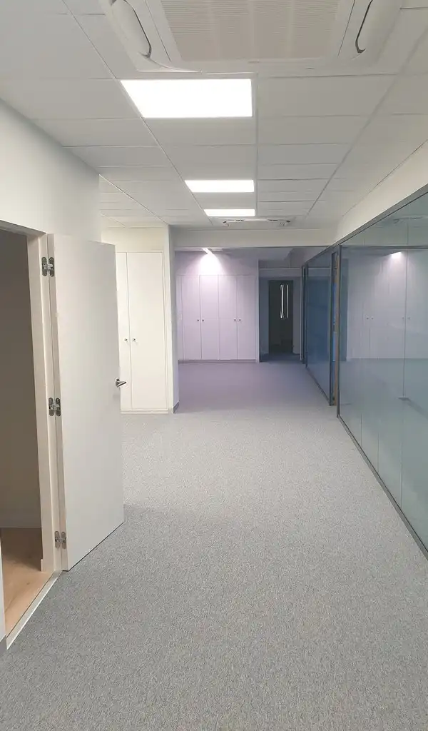 Burelen te huur vlakbij The Loop in Dionysius KMO center in Sint-Denijs-Westrem foto 15