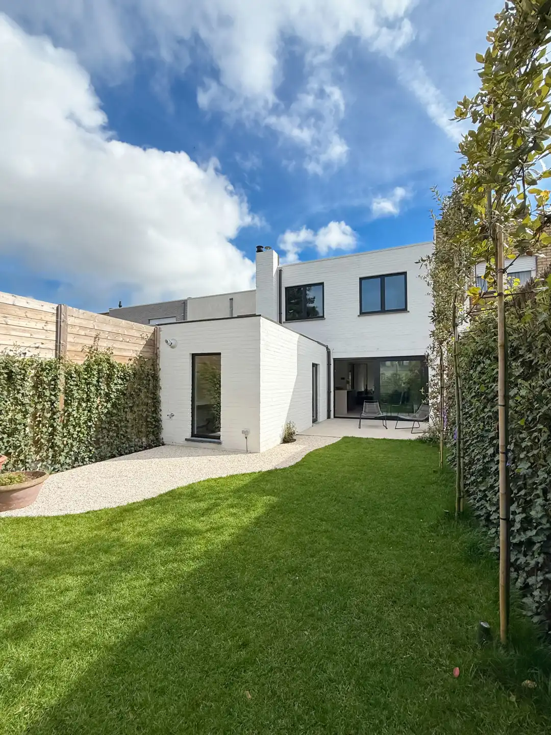 Gerenoveerde woning met zonnige tuin nabij de Graaf Jansdijk foto 7