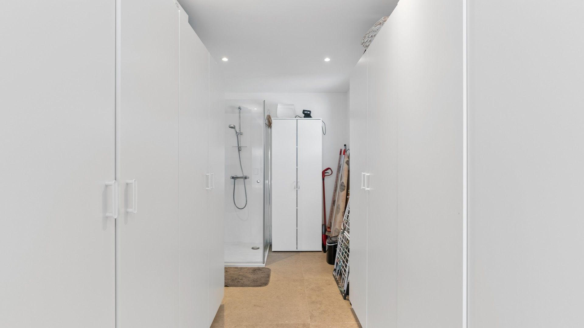 Gerenoveerde karakterwoning nabij het centrum van Houthalen foto 26