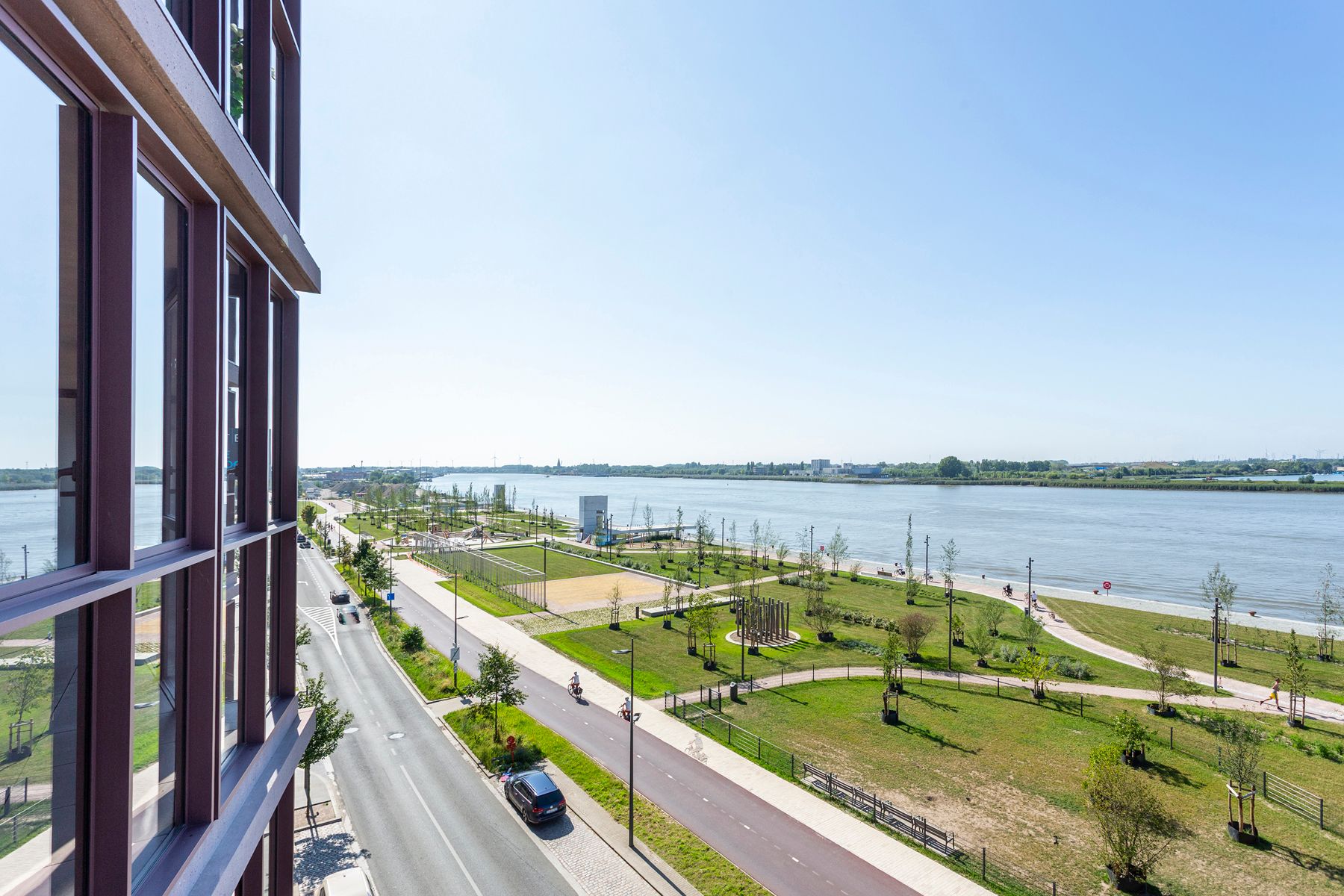Groots wonen aan de Scheldekaaien met ruime terrassen foto 19