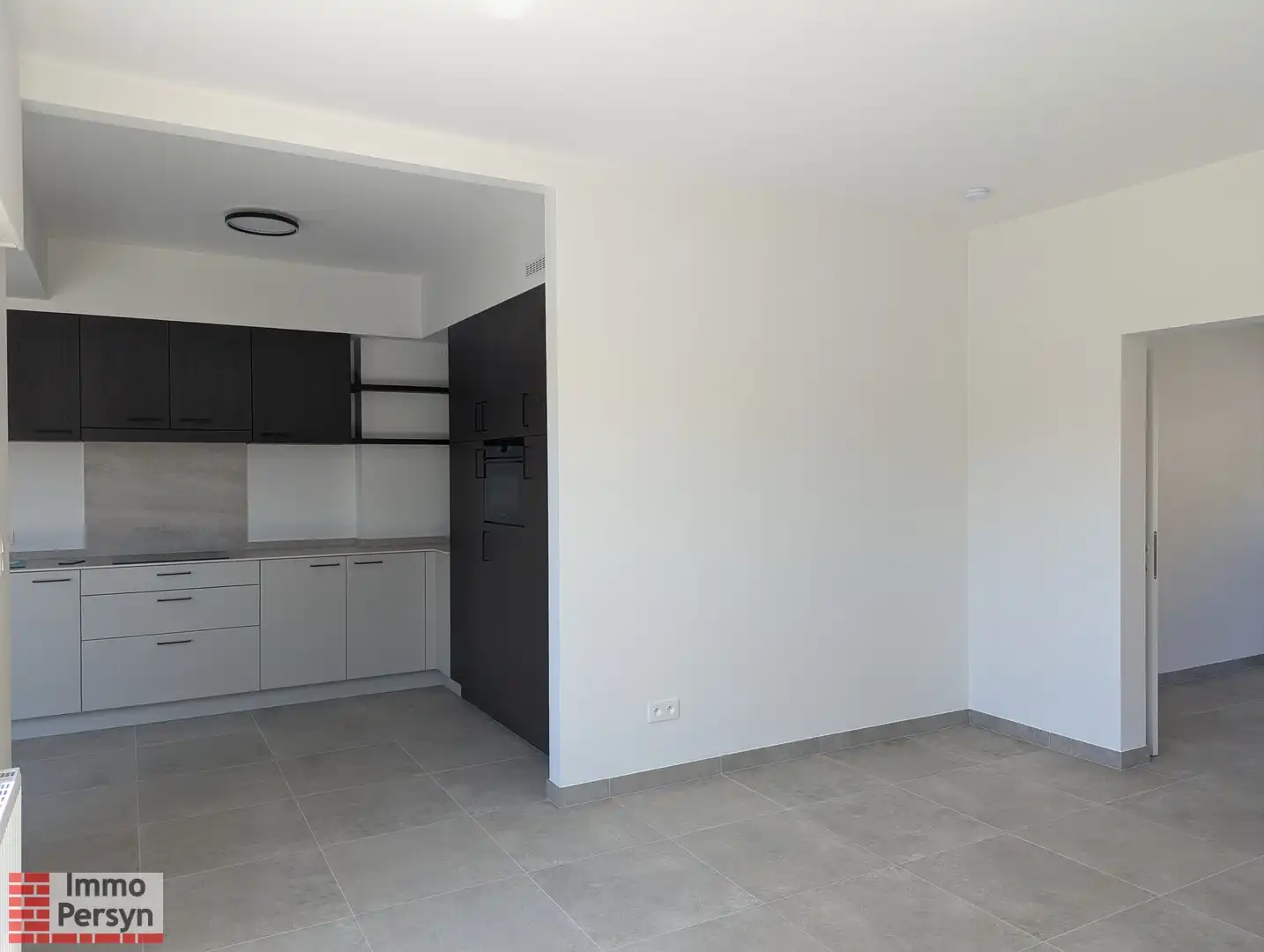 Zeer ruime open woning te huur in Langdorp foto 12