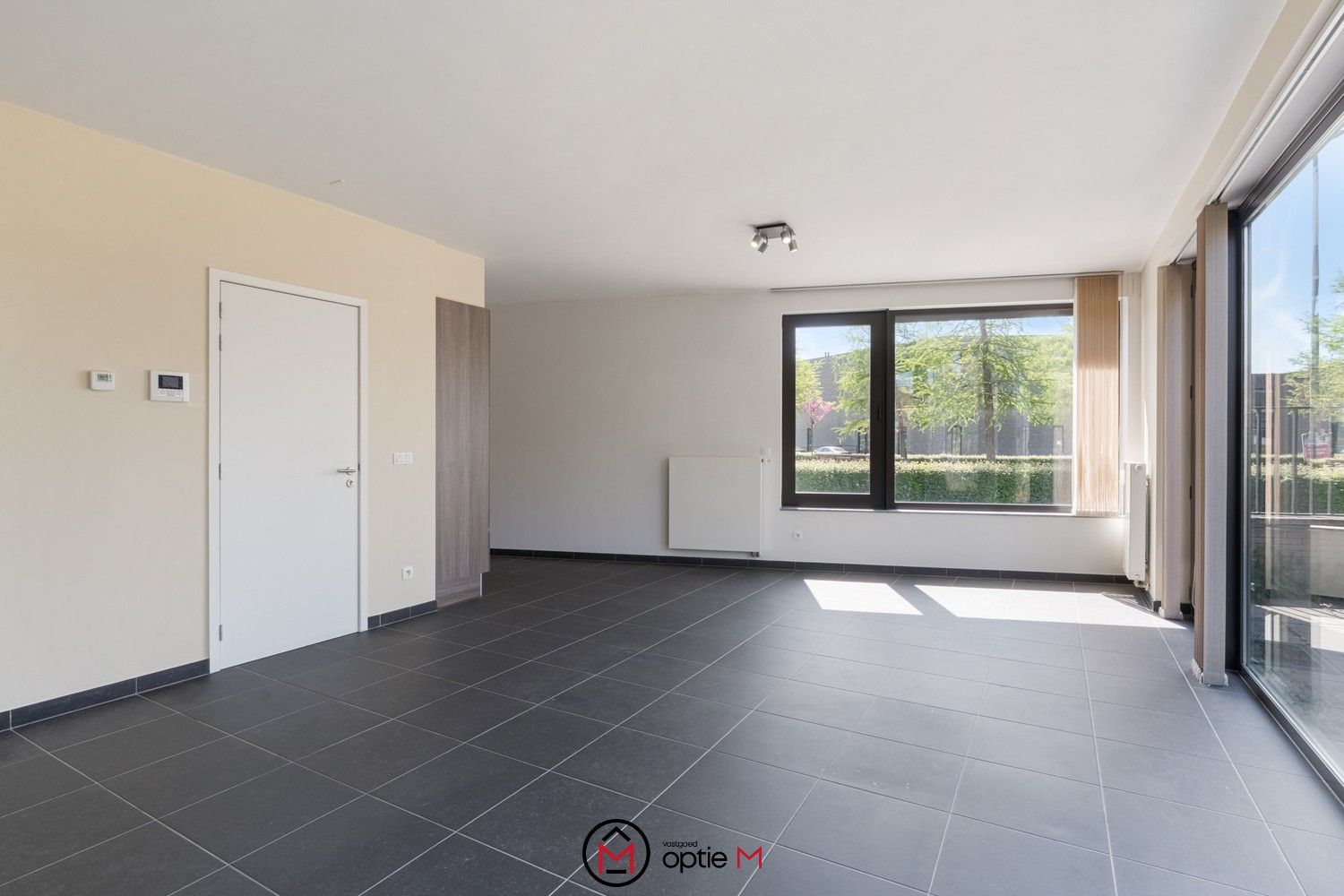 Gelijkvloers appartement met terras, tuin en kelder foto 6