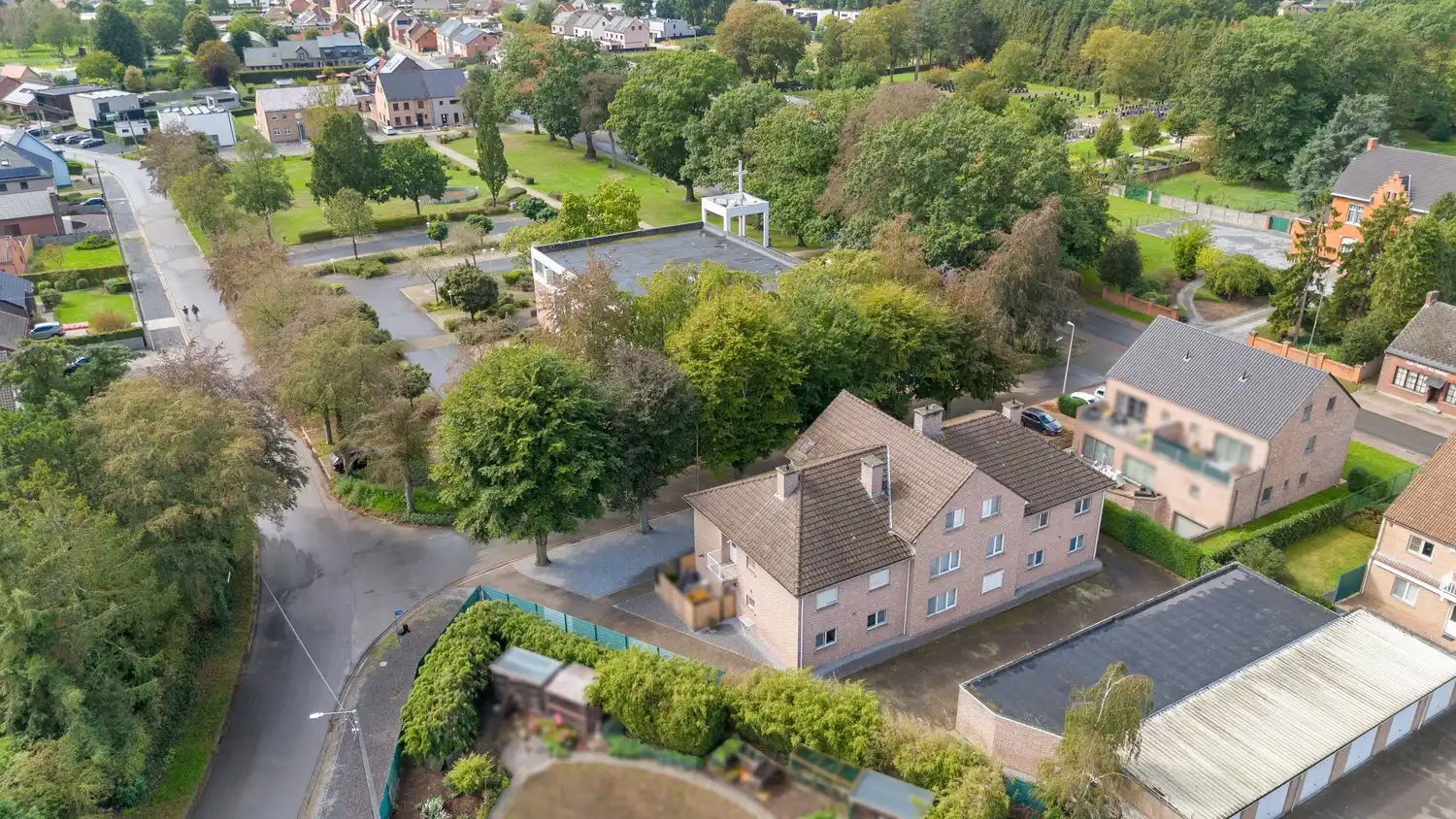 Ruime duplex met 3 slaapkamers, extra (slaap)kamer én privatieve garagebox in Koersel foto 22