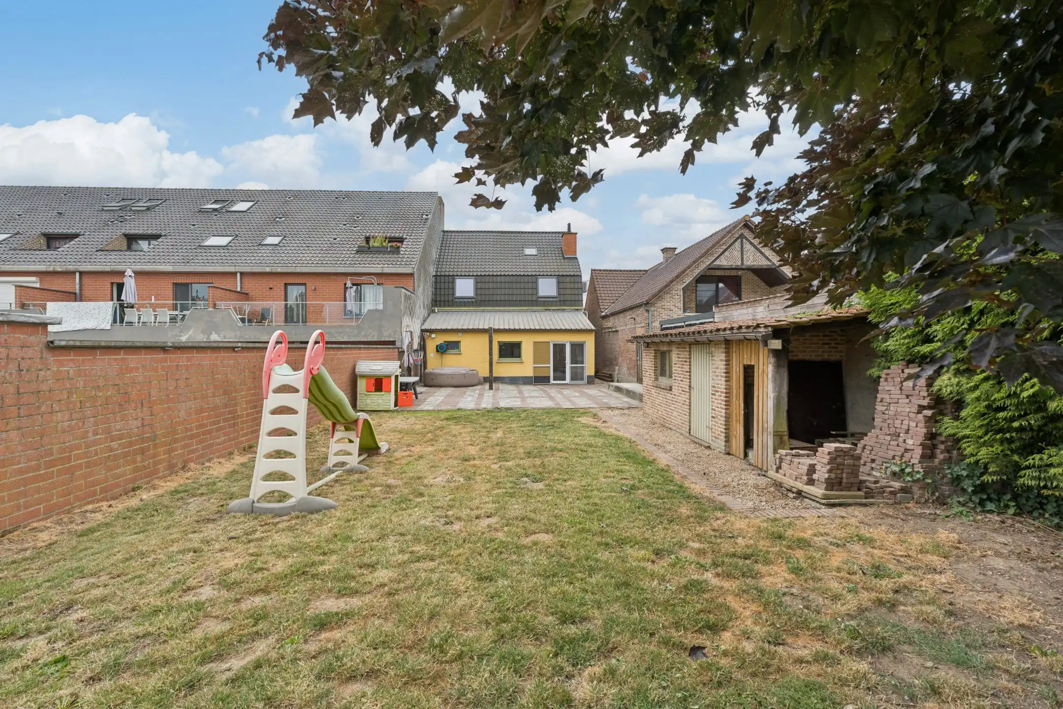 Instapklare, gerenoveerde 2-gevelwoning  foto 25