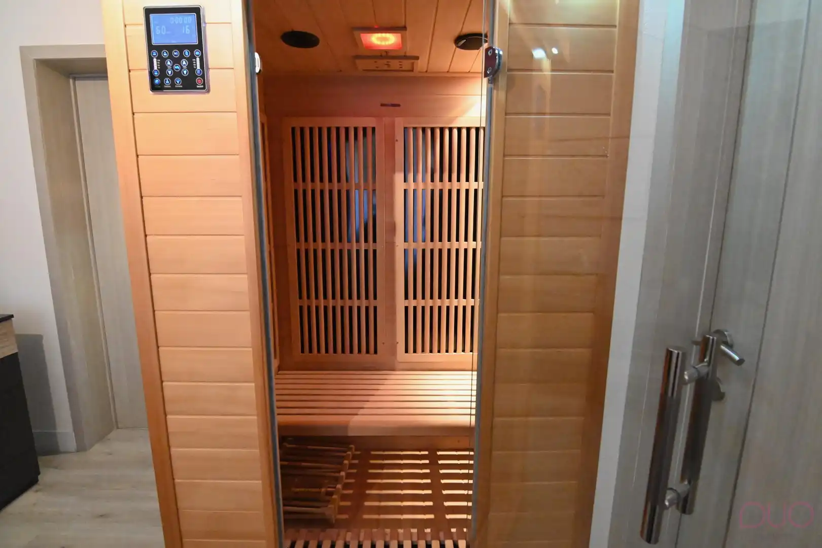 Volledig gerenoveerd 3 slaapkamer appartement foto 10