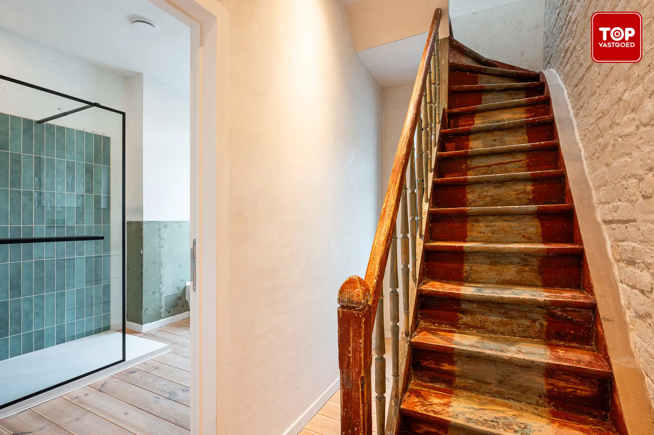 Instapklare, gerenoveerde woning met 3 slaapkamers en terras nabij het centrum van Gent foto 14