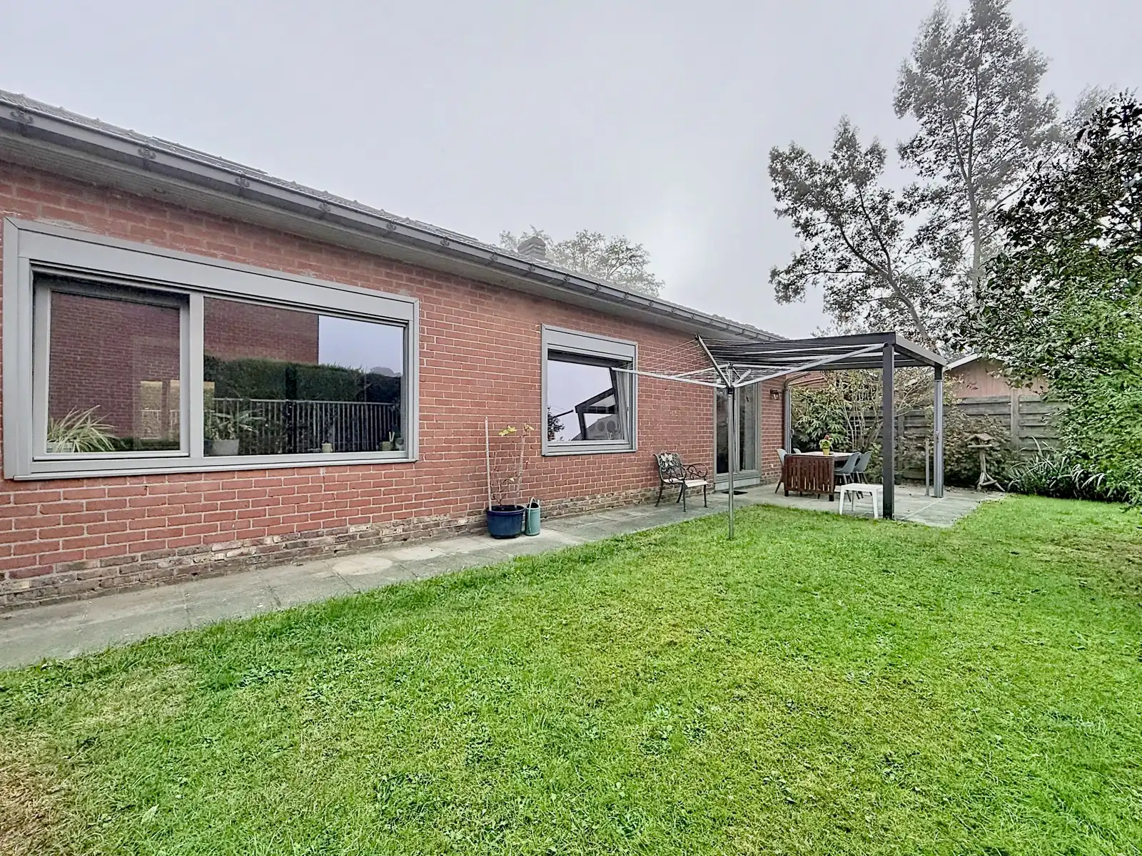 Charmante woning met 4 SLPK, Garage én Tuin! foto 23