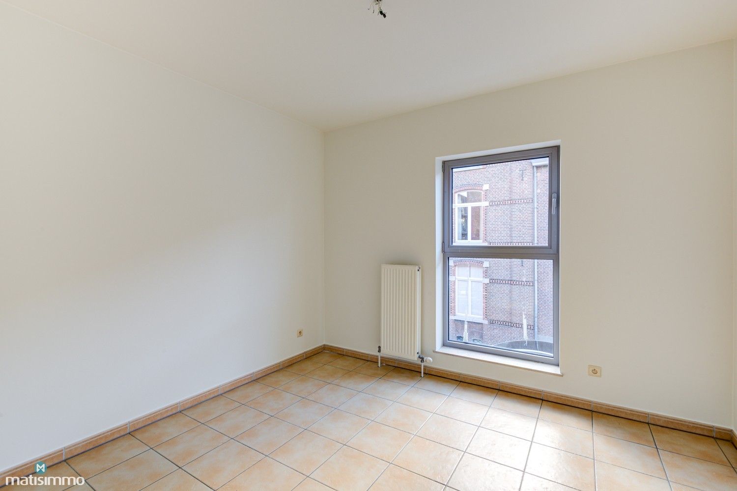 INSTAPKLAAR EN ENERGIEZUINIG APPARTEMENT MET PARKEERPLAATS AAN DE RAND VAN CENTRUM TONGEREN foto 16