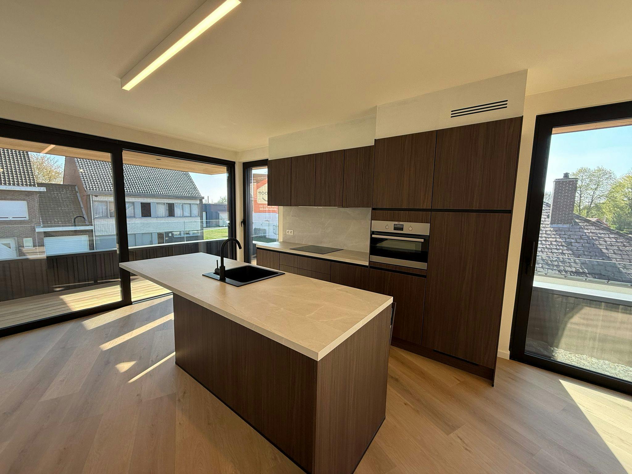 Instapklaar appartement (106m²) te koop in Waregem foto 9
