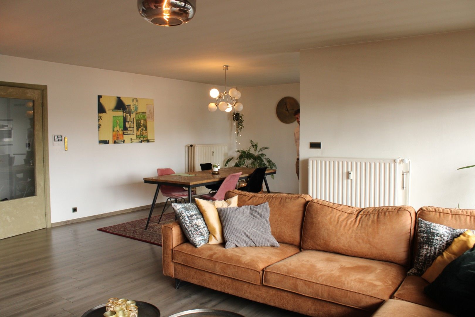 🌟 Te koop: ruim & volledig gerenoveerd appartement met 3 slaapkamers in Helchteren (121 m²) foto {{pictureIndex}}