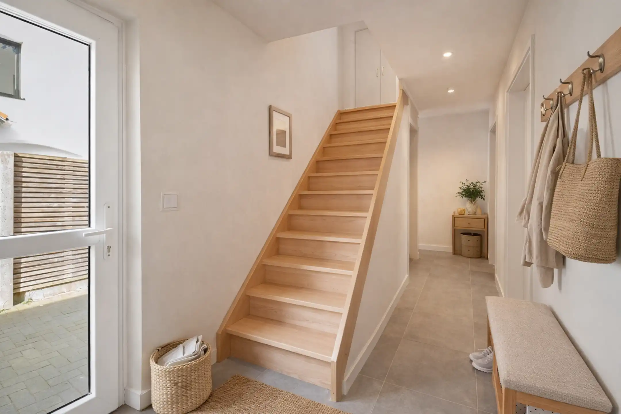 Halfopen woning met garage en tuin in Harelbeke foto 11