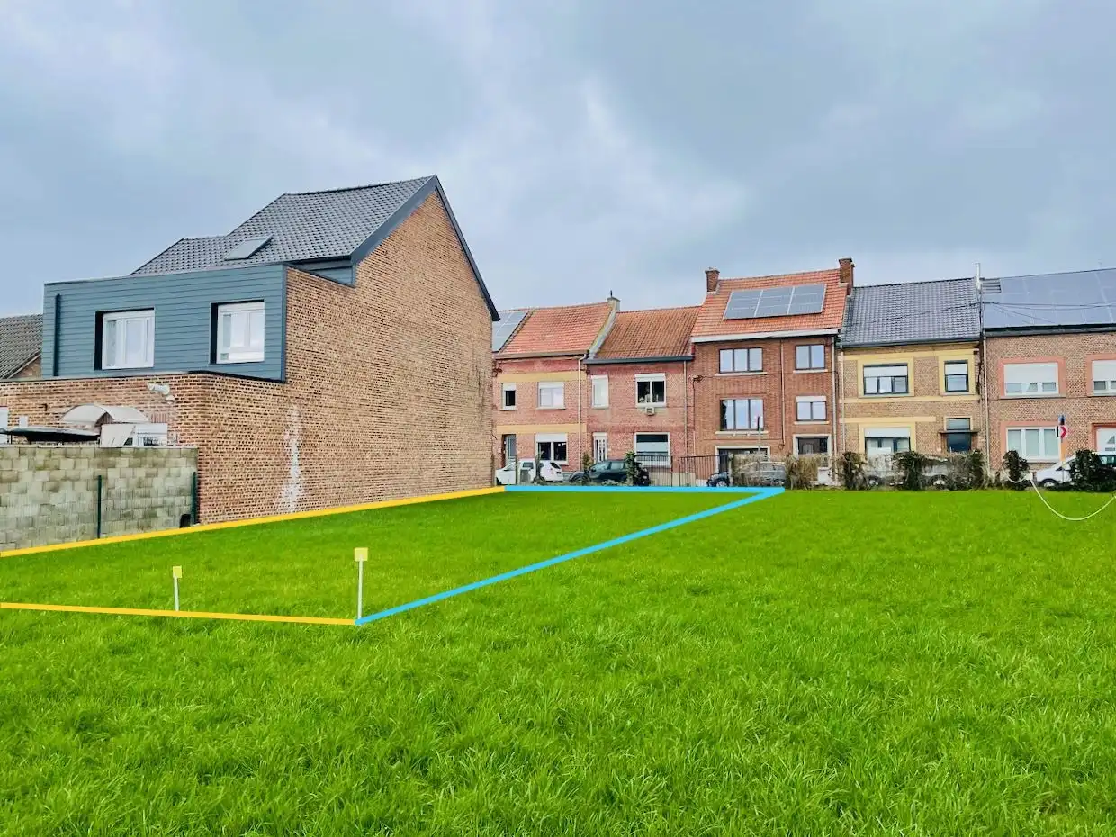 Gunstig gelegen perceel bouwgrond van 02a19ca - perceelsbreedte van 8,4m foto {{pictureIndex}}