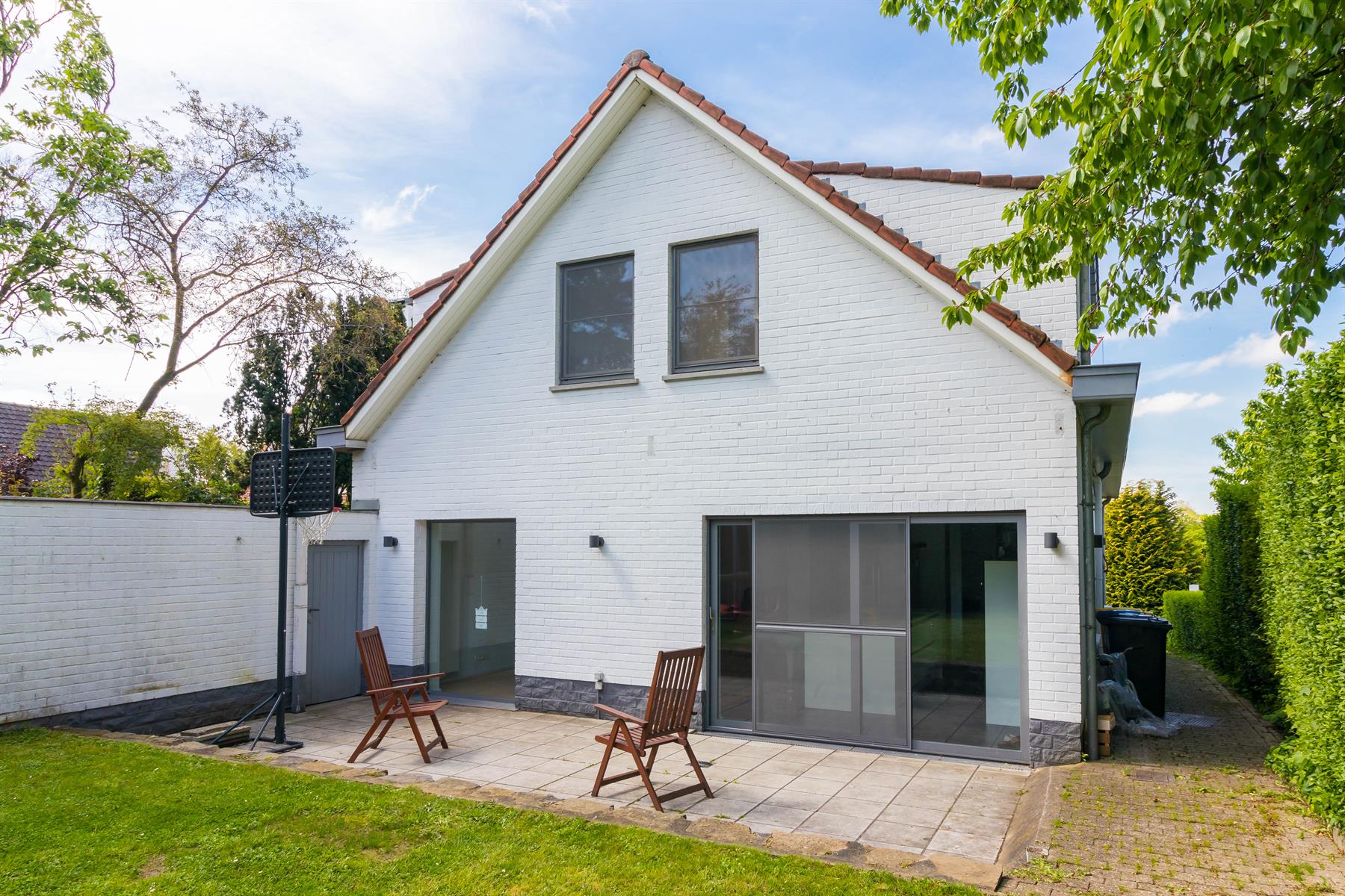 Villa te huur foto {{pictureIndex}}
