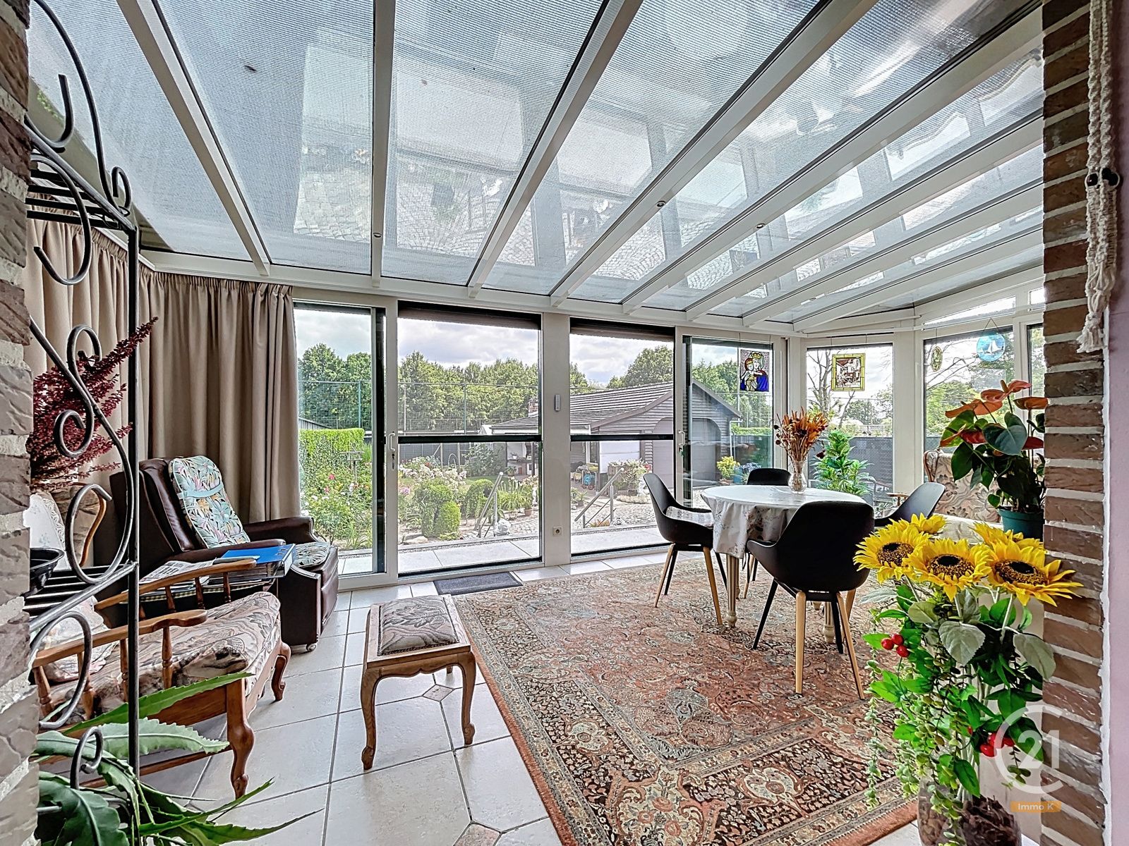 Degelijke en onderhouden gelijkvloerse woning met werkhuis foto 11