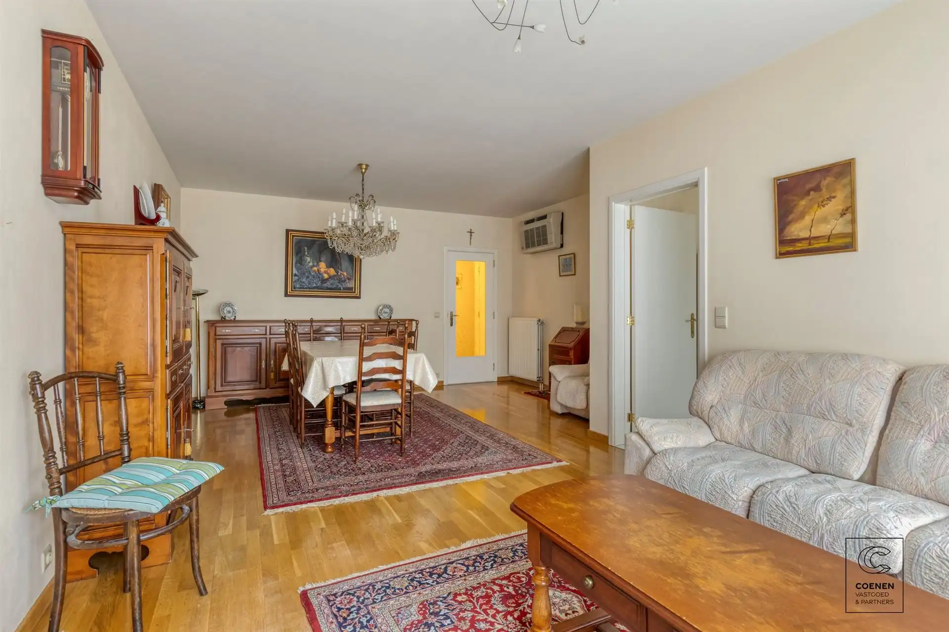 Gelijkvloers appartement van 87 m² met twee slaapkamers! foto 6