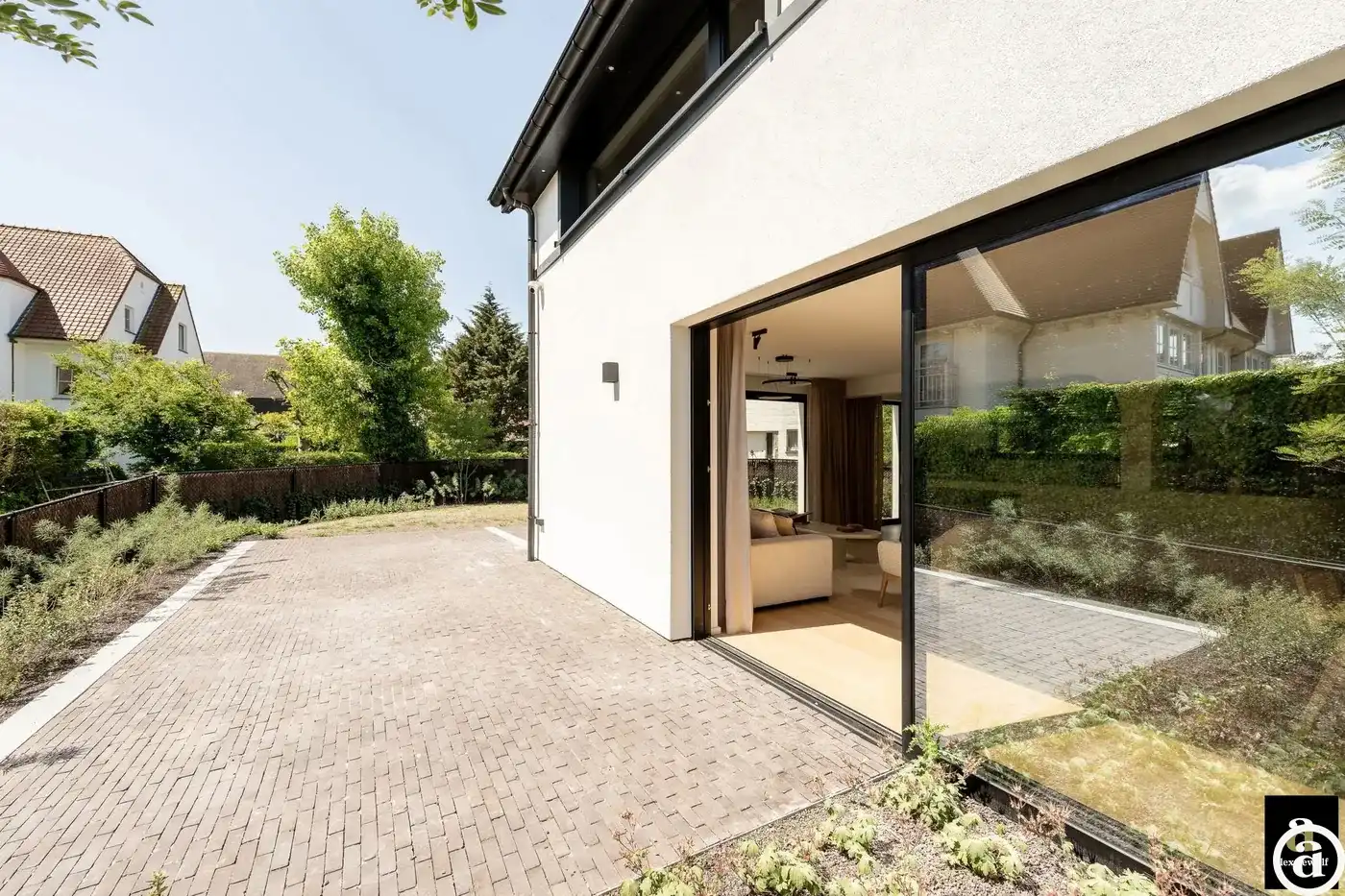 Ruime, gerenoveerde villa in het Tennispad te Zoute (5 slpk) foto 4