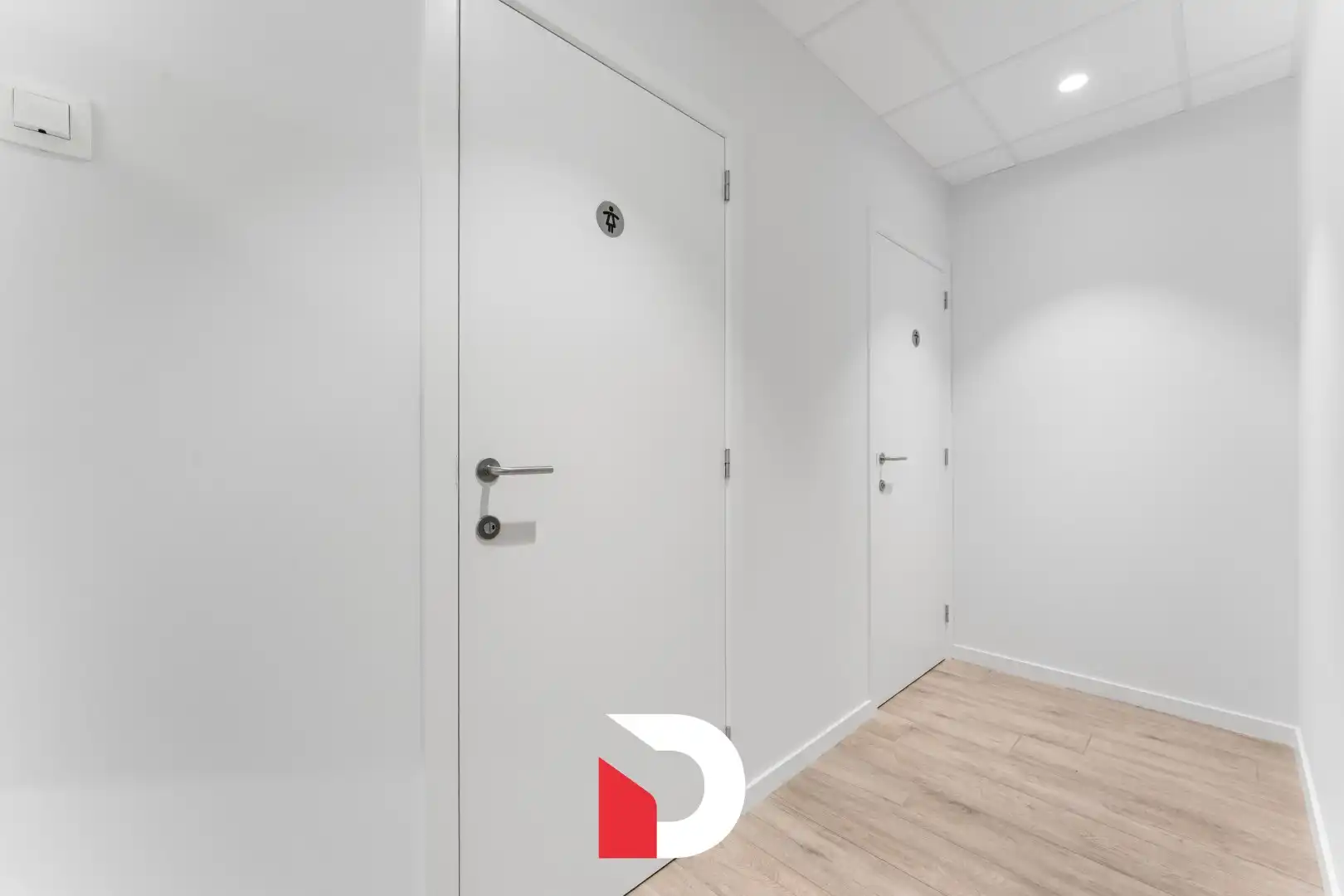 Instapklare en duurzame kantoorruimte van 310 m² te Kristus-Koning foto 20