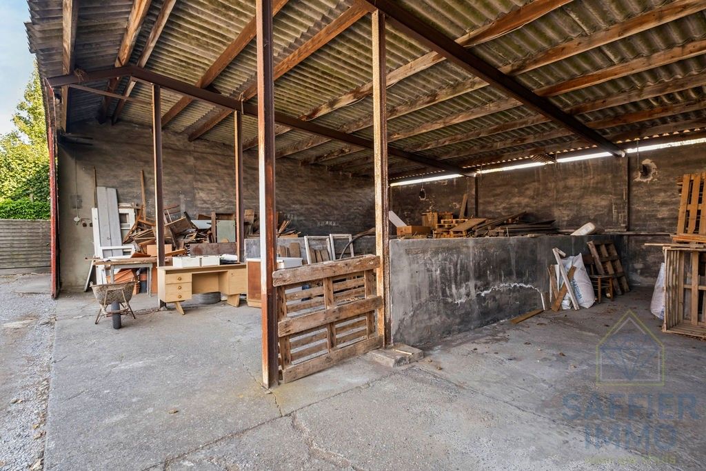 Ruime woning met loods op een perceel van 2200m². foto 23