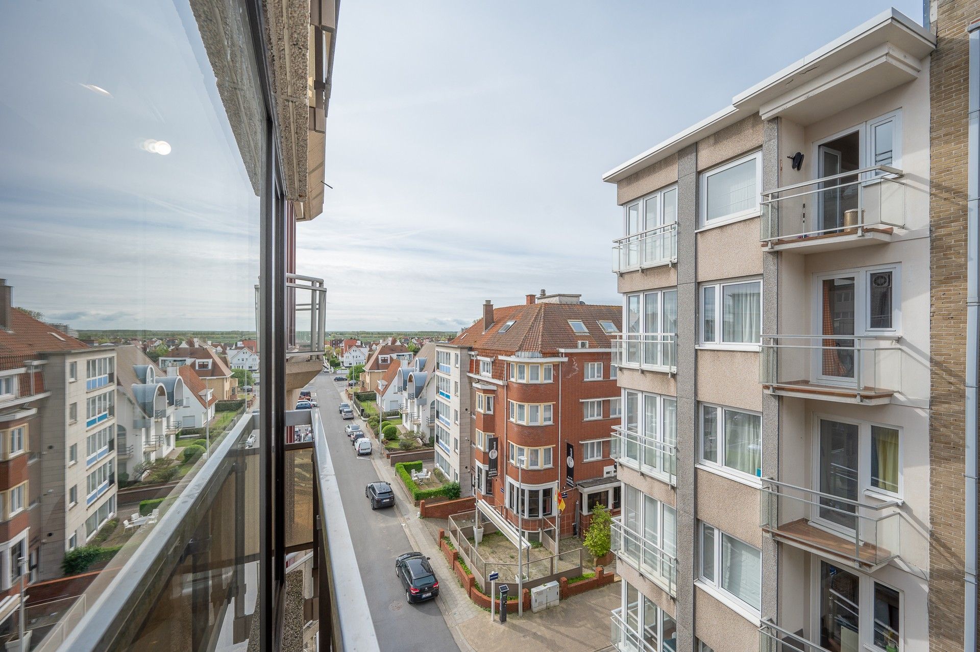 Prachtig vakantie-appartement in Duinbergen nabij het strand foto 4