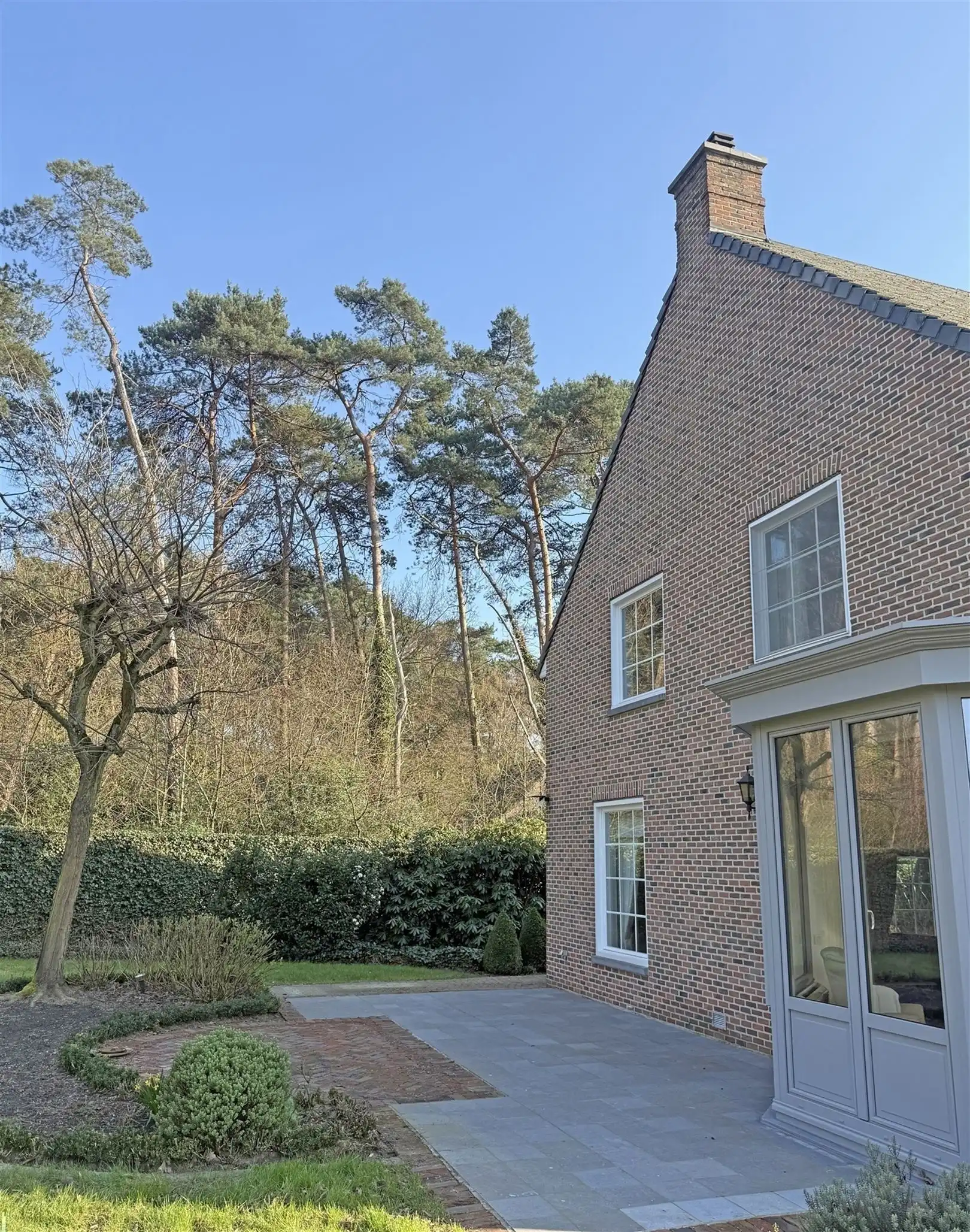 Tijdloze residentiële villa in doodlopende straat foto 25