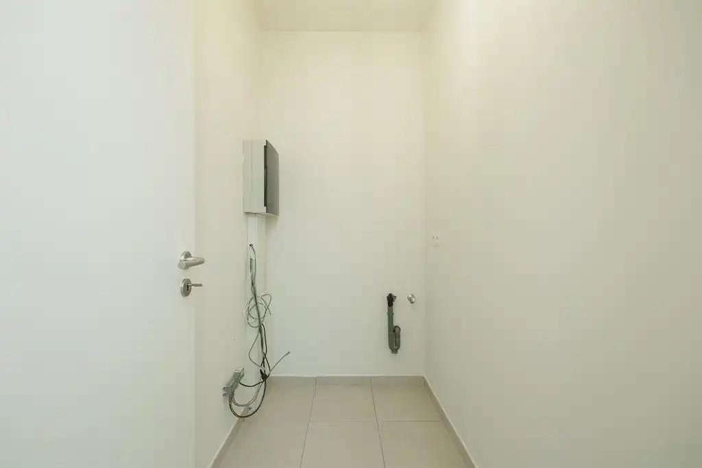 Recent appartement met panormaisch zicht en parkeerplaats foto 11